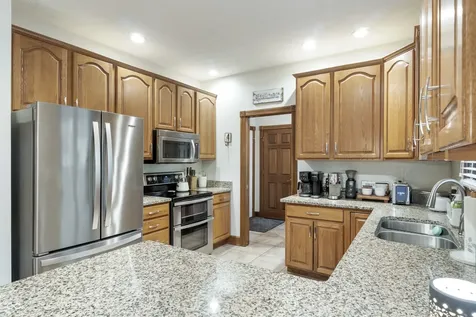 1187 Forest Commons Drive Avon IN 46123