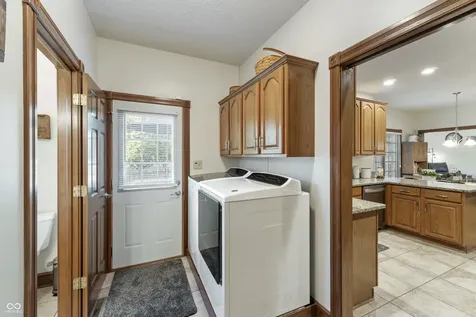 1187 Forest Commons Drive Avon IN 46123