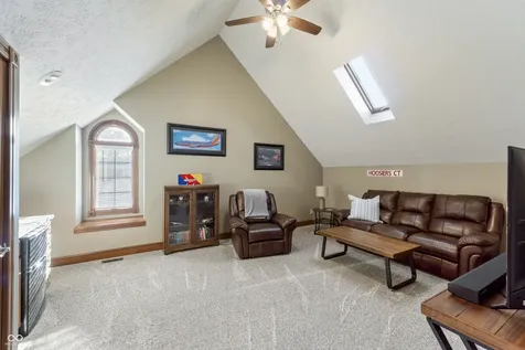 1187 Forest Commons Drive Avon IN 46123
