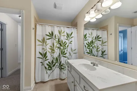 4206 Parma Court Indianapolis IN 46237