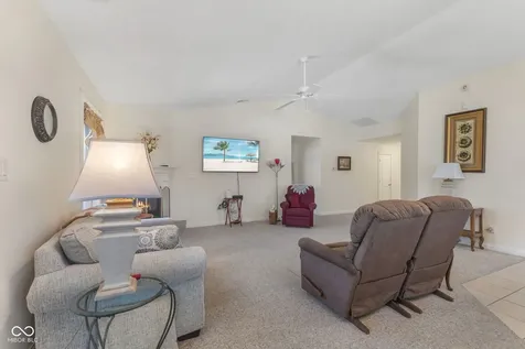 4206 Parma Court Indianapolis IN 46237