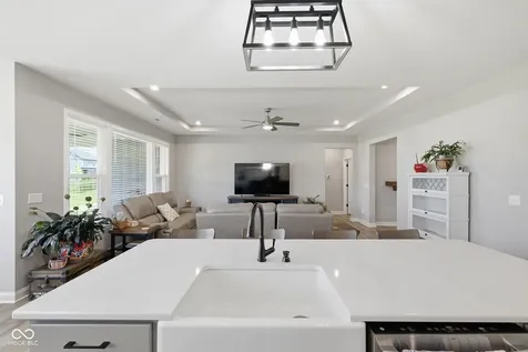 15112 Covebrook Lane Fishers IN 46040
