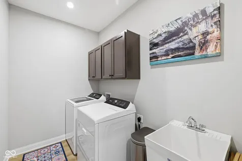15112 Covebrook Lane Fishers IN 46040