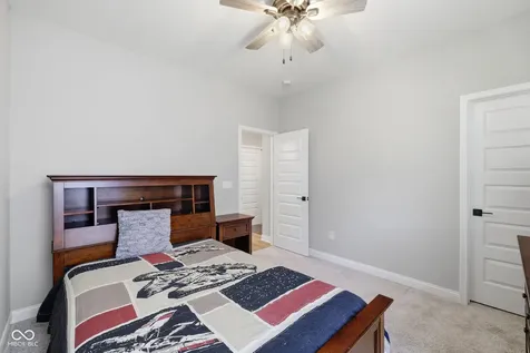 15112 Covebrook Lane Fishers IN 46040
