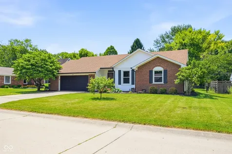 8321 Gallant Fox Drive Indianapolis IN 46217