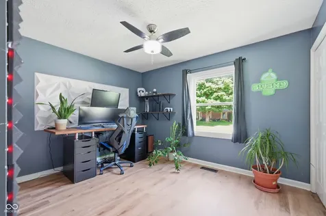8321 Gallant Fox Drive Indianapolis IN 46217