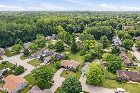 8321 Gallant Fox Drive Indianapolis IN 46217
