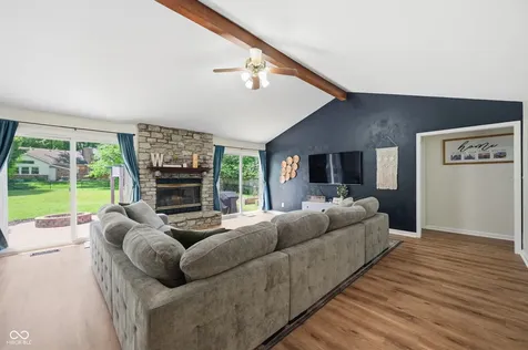 8321 Gallant Fox Drive Indianapolis IN 46217