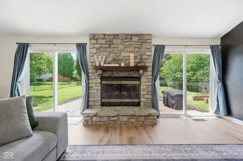 8321 Gallant Fox Drive Indianapolis IN 46217