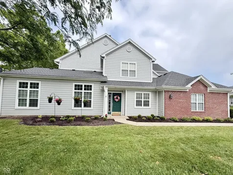 9577 Sweet Clover Way Fishers IN 46038