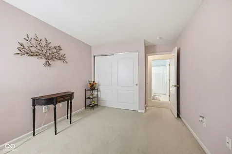 9577 Sweet Clover Way Fishers IN 46038