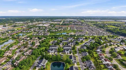 9577 Sweet Clover Way Fishers IN 46038