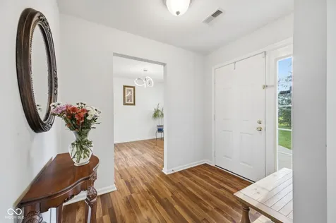 9577 Sweet Clover Way Fishers IN 46038