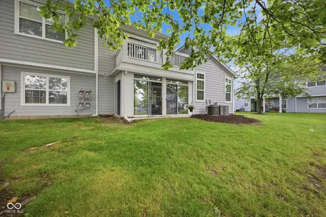 9577 Sweet Clover Way Fishers IN 46038