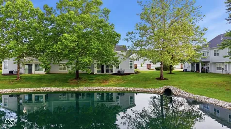 9577 Sweet Clover Way Fishers IN 46038