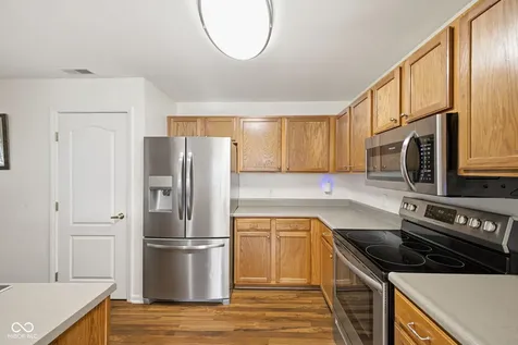 9577 Sweet Clover Way Fishers IN 46038