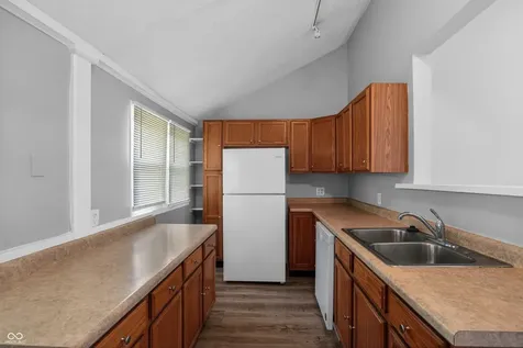 14 Wood Street Greenfield IN 46140