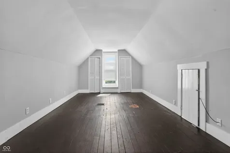 14 Wood Street Greenfield IN 46140