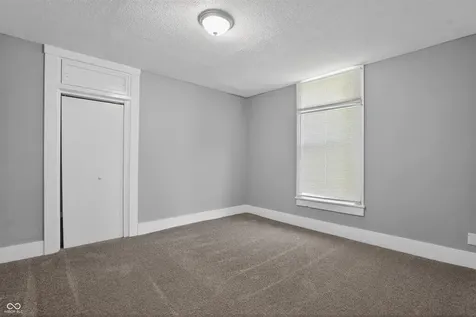14 Wood Street Greenfield IN 46140