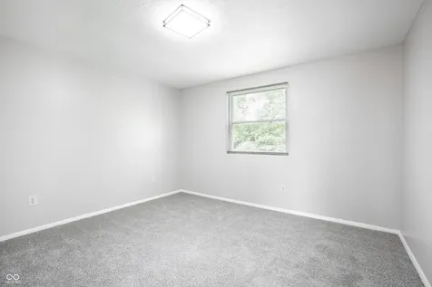 612 Woodlark Drive Indianapolis IN 46229