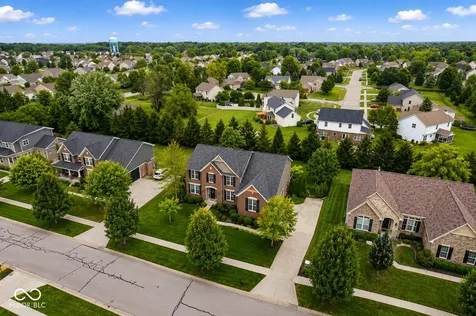 1188 Clearwell Drive Greenwood IN 46143