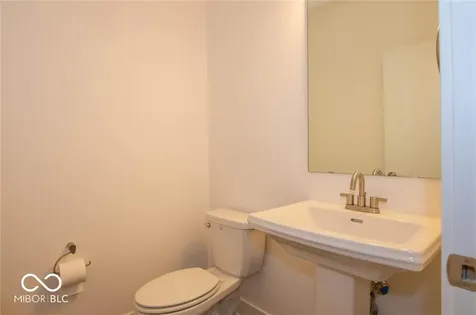 1037 W 18th Street Indianapolis IN 46202