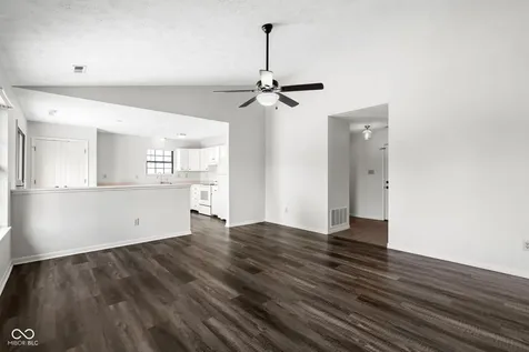 19 Lake Drive S Brownsburg IN 46112