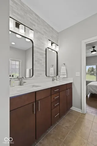 4999 Sweetwater Drive Noblesville IN 46062