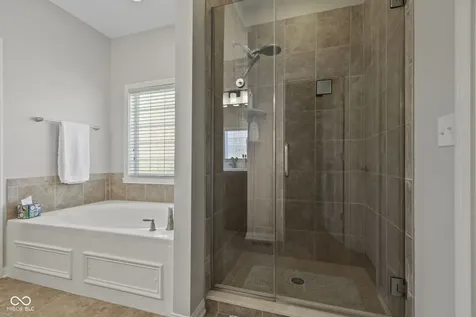 4999 Sweetwater Drive Noblesville IN 46062