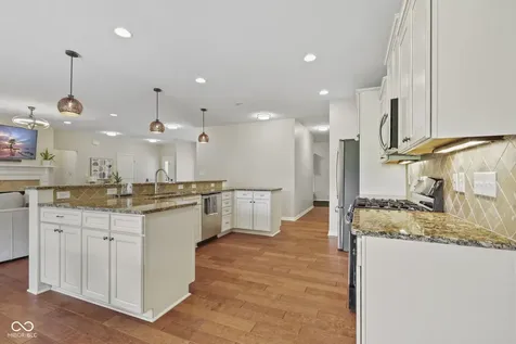 4999 Sweetwater Drive Noblesville IN 46062