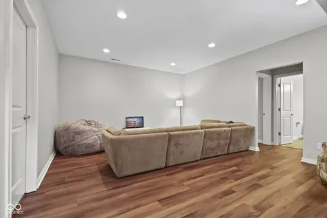 4999 Sweetwater Drive Noblesville IN 46062