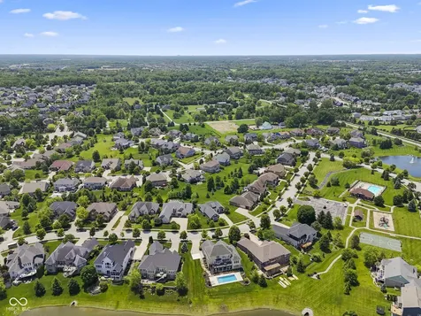 4999 Sweetwater Drive Noblesville IN 46062