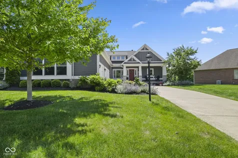 4999 Sweetwater Drive Noblesville IN 46062
