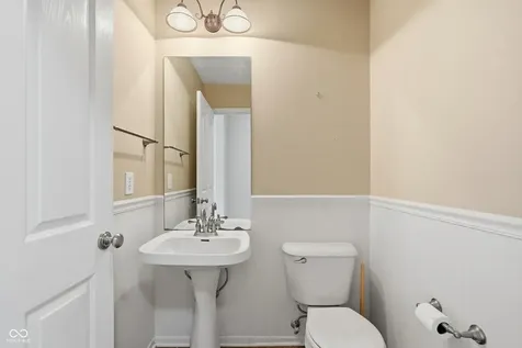13179 Landwood Drive Fishers IN 46037
