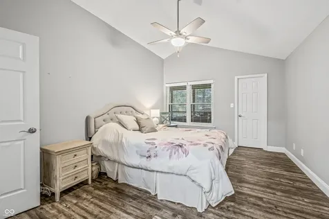 353 Carriage Lane Franklin IN 46131