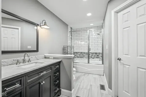 353 Carriage Lane Franklin IN 46131