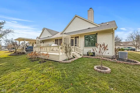 353 Carriage Lane Franklin IN 46131