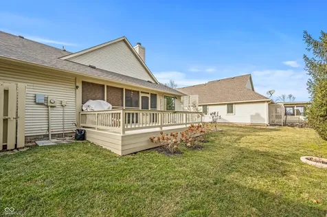 353 Carriage Lane Franklin IN 46131