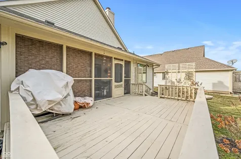353 Carriage Lane Franklin IN 46131