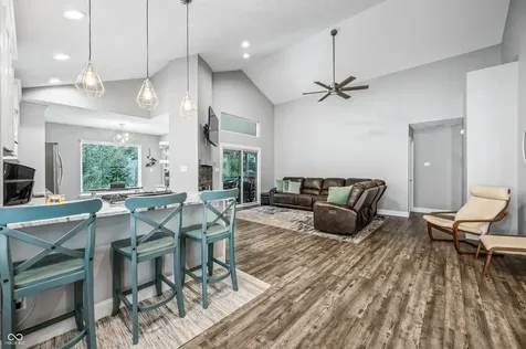 353 Carriage Lane Franklin IN 46131