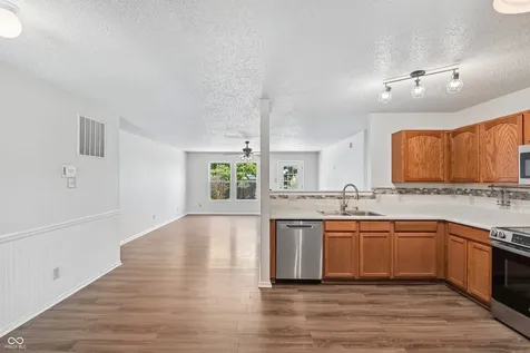 503 Bourneside Drive Greenfield IN 46140