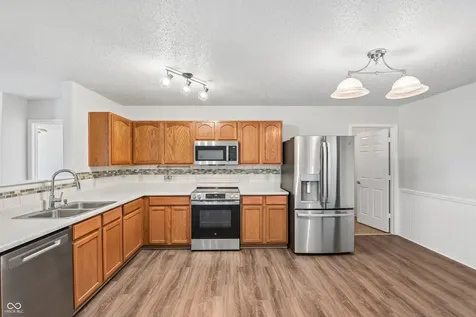 503 Bourneside Drive Greenfield IN 46140
