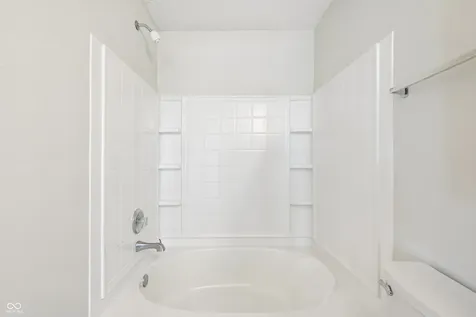 503 Bourneside Drive Greenfield IN 46140
