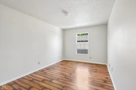 503 Bourneside Drive Greenfield IN 46140