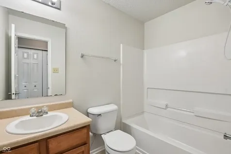 503 Bourneside Drive Greenfield IN 46140