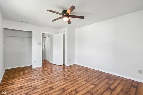503 Bourneside Drive Greenfield IN 46140