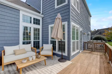 7648 Harbour Isle Indianapolis IN 46240