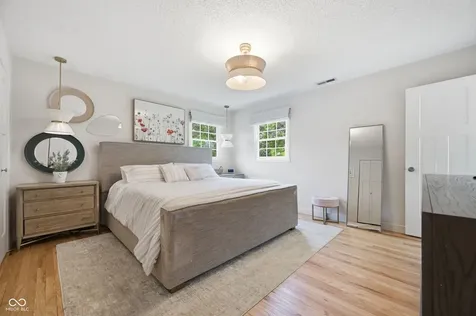10655 E 98th Street Fishers IN 46037