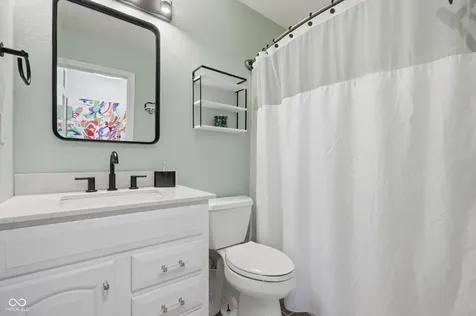 10655 E 98th Street Fishers IN 46037