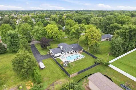 10655 E 98th Street Fishers IN 46037